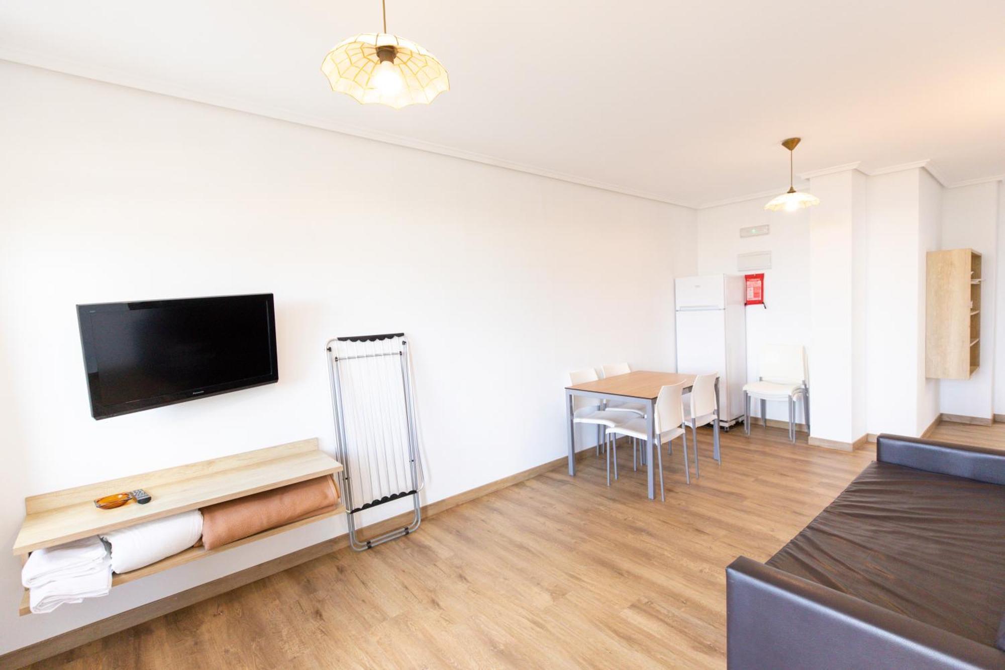 Apartamentos Regollera Premium Con Garaje Ноха Екстер'єр фото