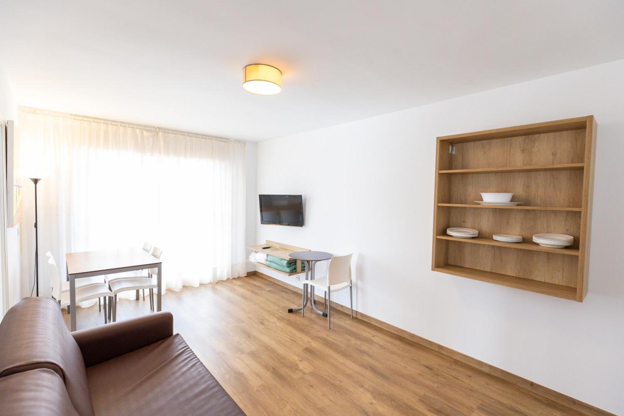 Apartamentos Regollera Premium Con Garaje Ноха Екстер'єр фото